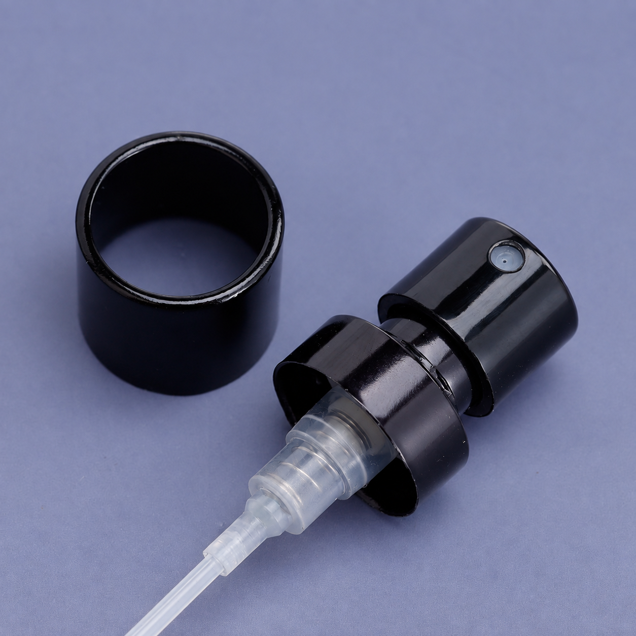 Wholesale 15mm Black Perfume Spray Pump with Collar